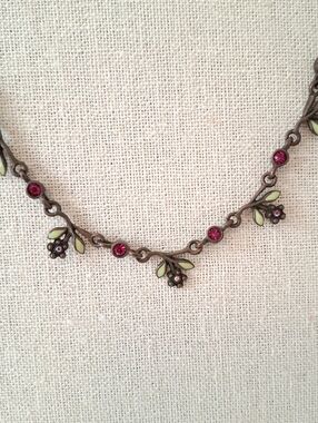 BRONZE FINISH NECKLACE WITH FUCHSIA GLASS AND AB BEADS AND ENAMALED LEAVES